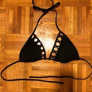 Black bikini top